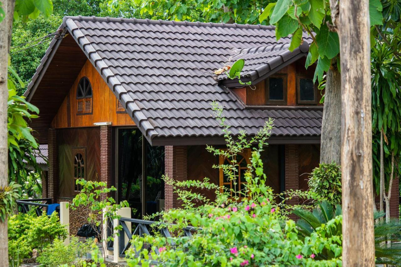 Отель Ratmanee House Канчанабури Экстерьер фото